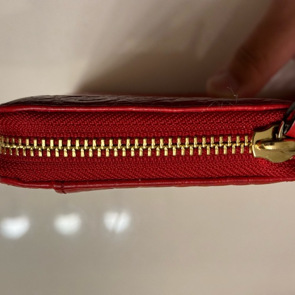 Kate Spade Rialto Place Neda
Clutch Wallet Red Croc Emb
Leather - Picture 6 of 11